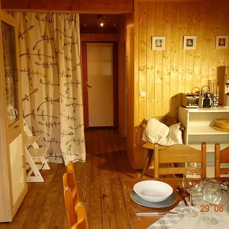 With 5 Bedrooms Vakantiehuis *